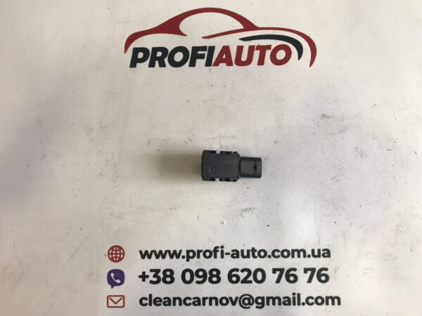 0-02-04-7f35880cab15e1bd5e975192b5ab2730266facedeaa8e70599176835634c2655_716e3dac